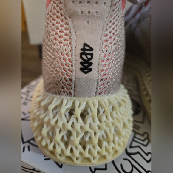 Adidas 4D - Picture 6 of 11